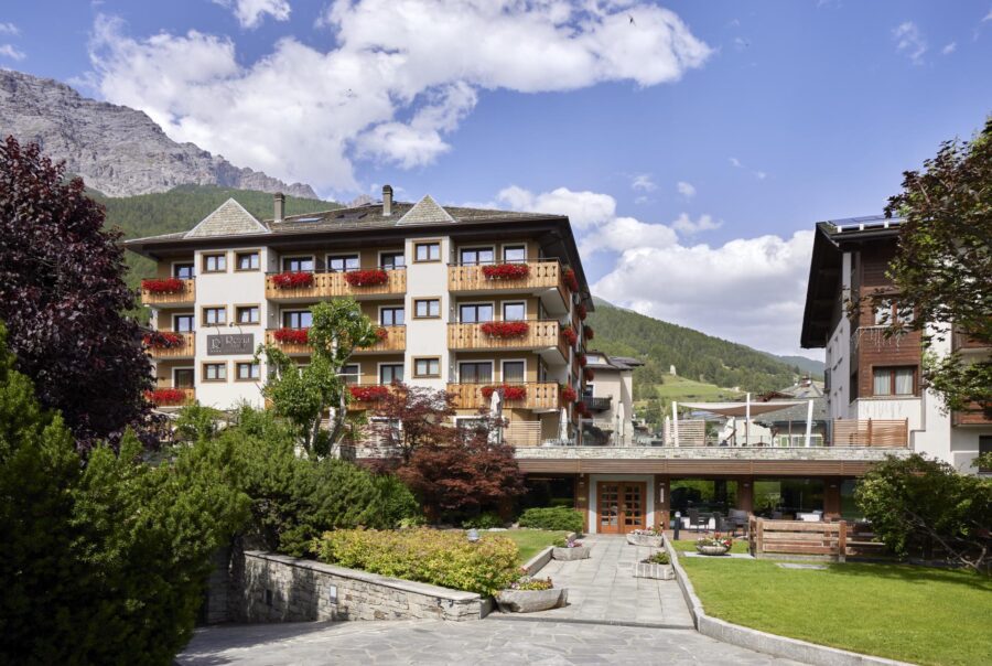 hotel-rezia-bormio-camp-2024