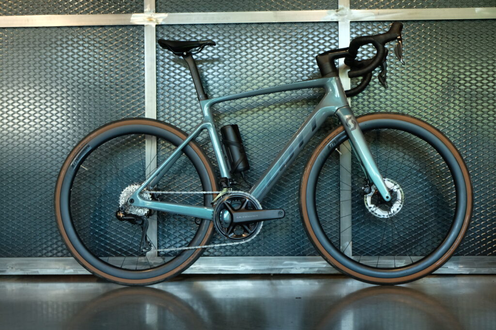 scott-addict-rc-eride-10-e-road-tg-m-carbon
