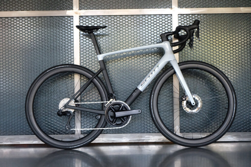 Scott Addict RC 10 2026 CUSTOM – Size L Test Bike